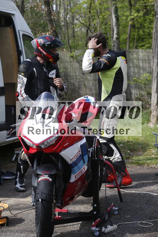 Archiv-2025/05 14.04.2025 Plüss Moto Sport ADR/Impressionen